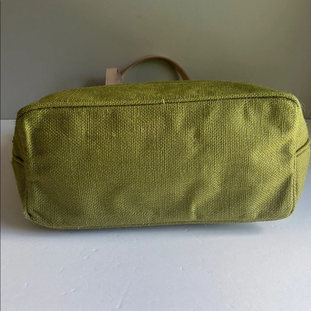 NWOT Ballard Jute Tote Bag in Green with ‘Tutto’ Embroidered Design